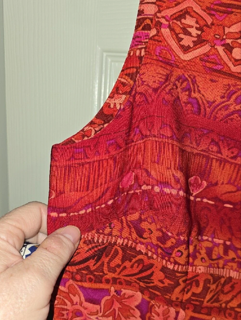 Sleeveless Red Floral-Print‎ Midi Dress